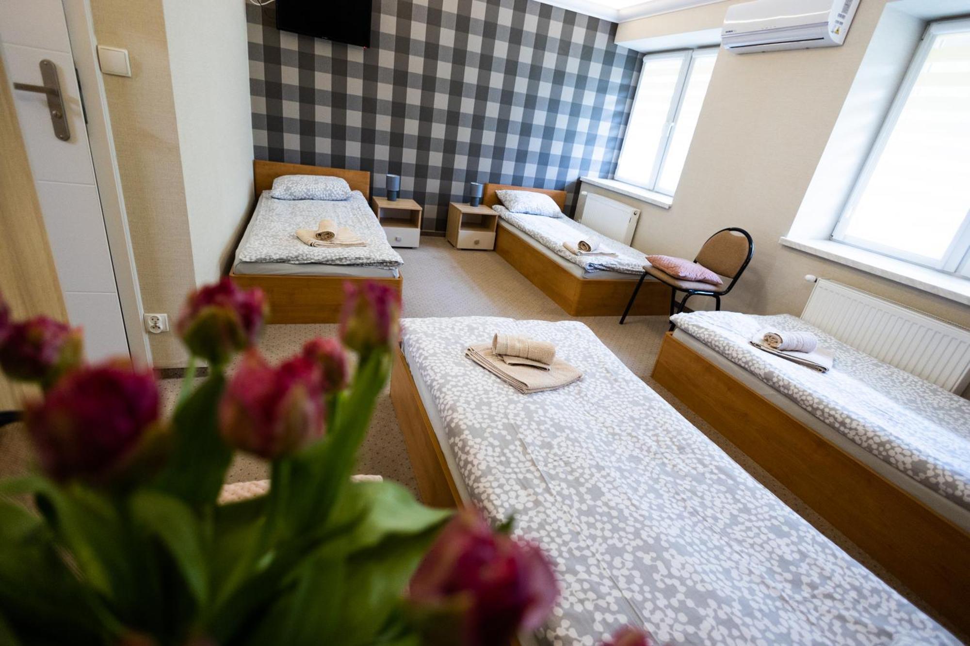 Gosciniec Nad Sawa Bed and Breakfast Handzlowka Buitenkant foto