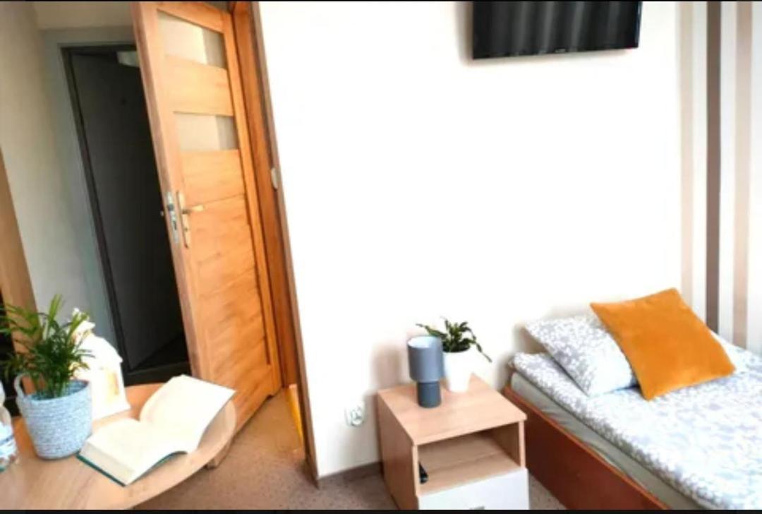 Gosciniec Nad Sawa Bed and Breakfast Handzlowka Buitenkant foto